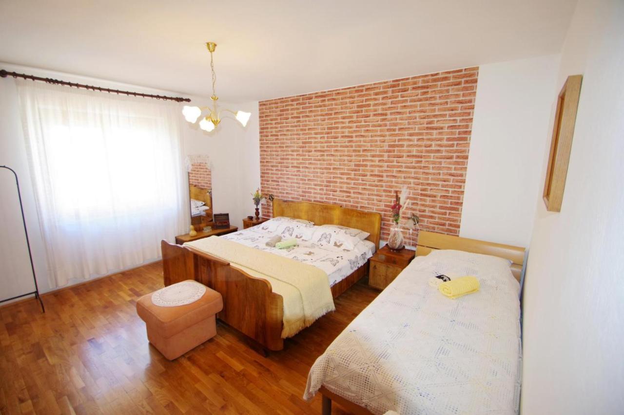 Apartment Ana بولا المظهر الخارجي الصورة