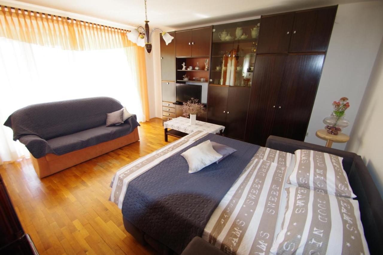 Apartment Ana بولا المظهر الخارجي الصورة
