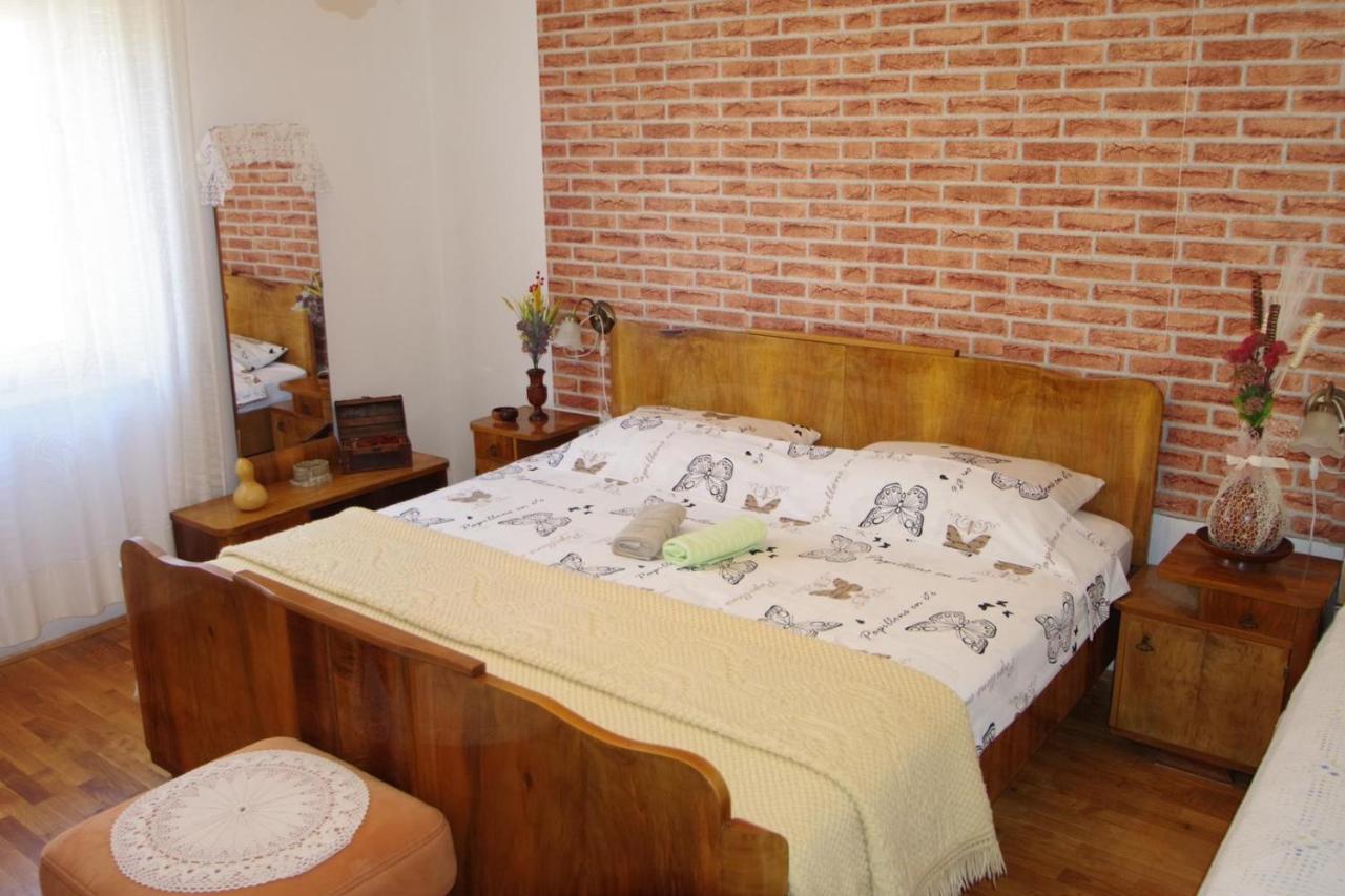 Apartment Ana بولا المظهر الخارجي الصورة