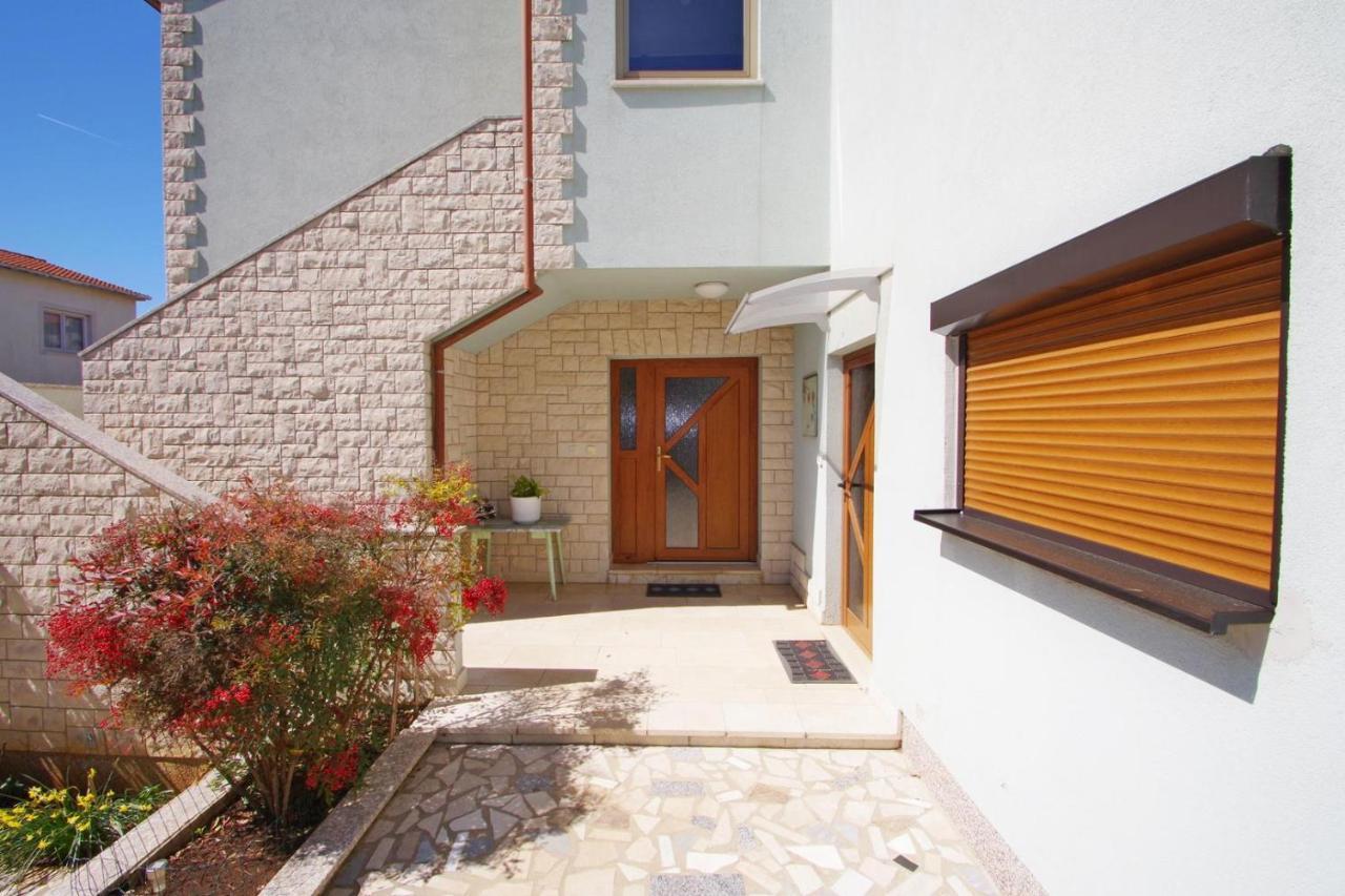 Apartment Ana بولا المظهر الخارجي الصورة