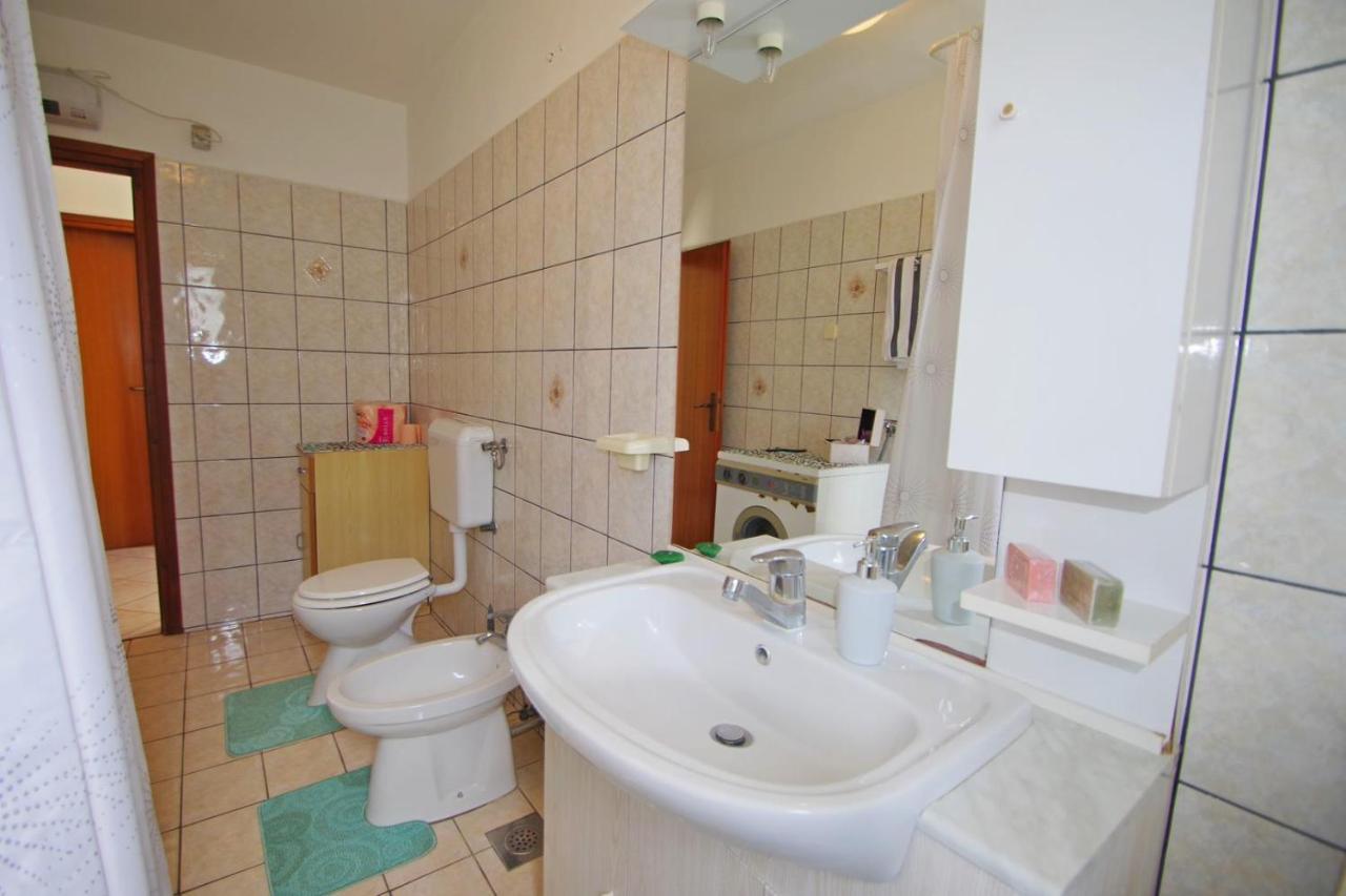 Apartment Ana بولا المظهر الخارجي الصورة